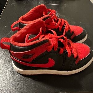 Kids Jordan 1s